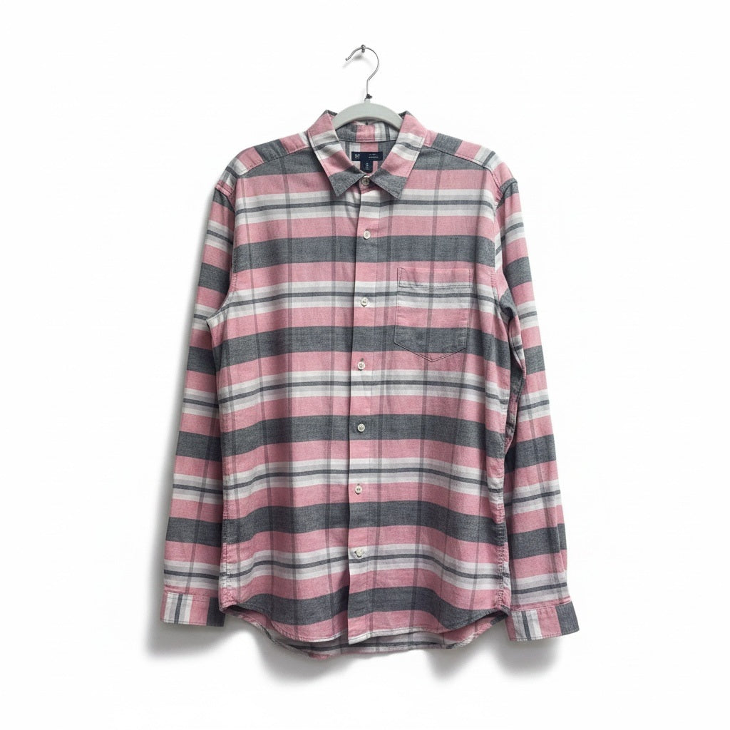 Size M Gap Multi-Color Cotton Long Sleeve Button Down