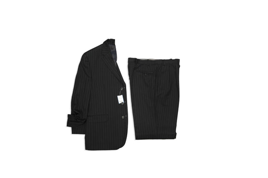 CHAPS BLACK/GRAY Wool Blend Stripes Size 42 Suit